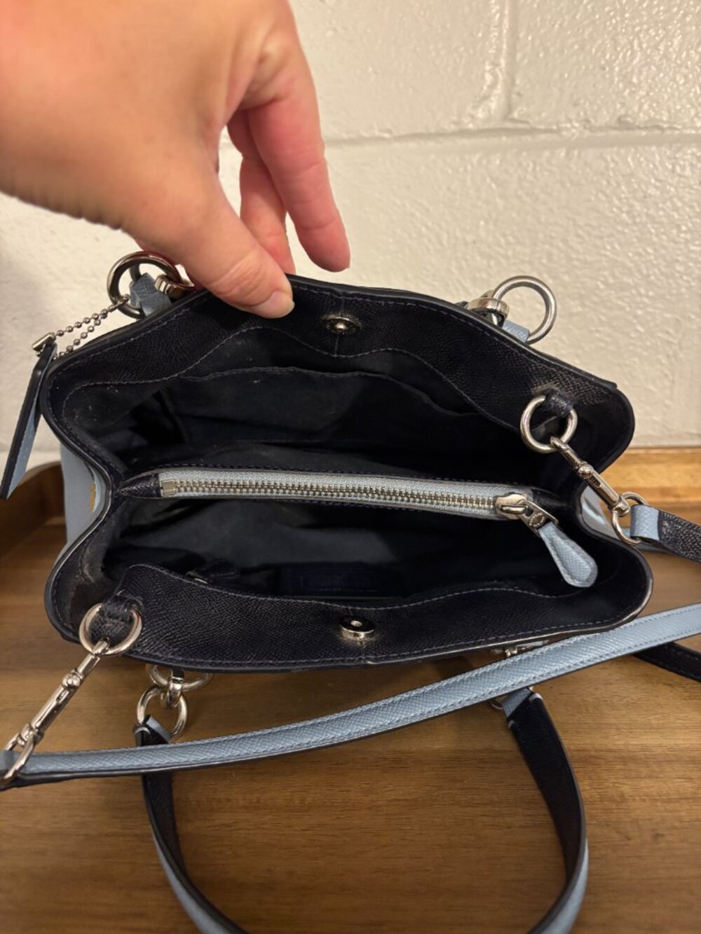 Coach Minetta Light Blue Navy Blue Floral 2 Way Leather Satchel Crossbody - Picture 9 of 11